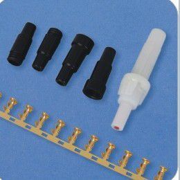 5*20保險絲、保險殼、端子及螺紋保險膠殼價格與廠家解析——聚焦工業自動控制裝置應用